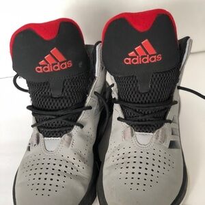 Adidas Boy’s cross 2016 mid-top basketball shoes